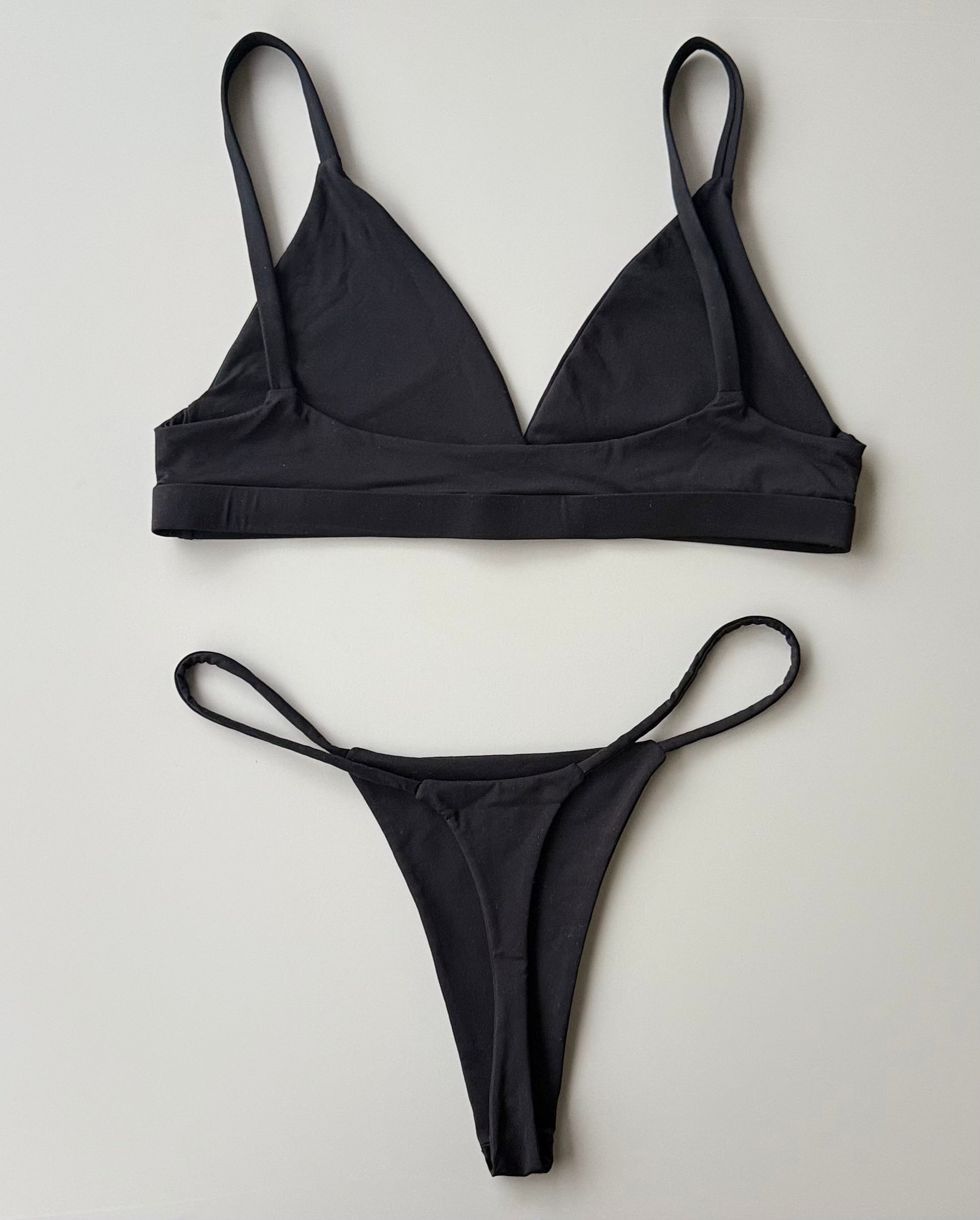 Set: Top Estilo Bra + Panty Estilo Brasilera Sin Costuras