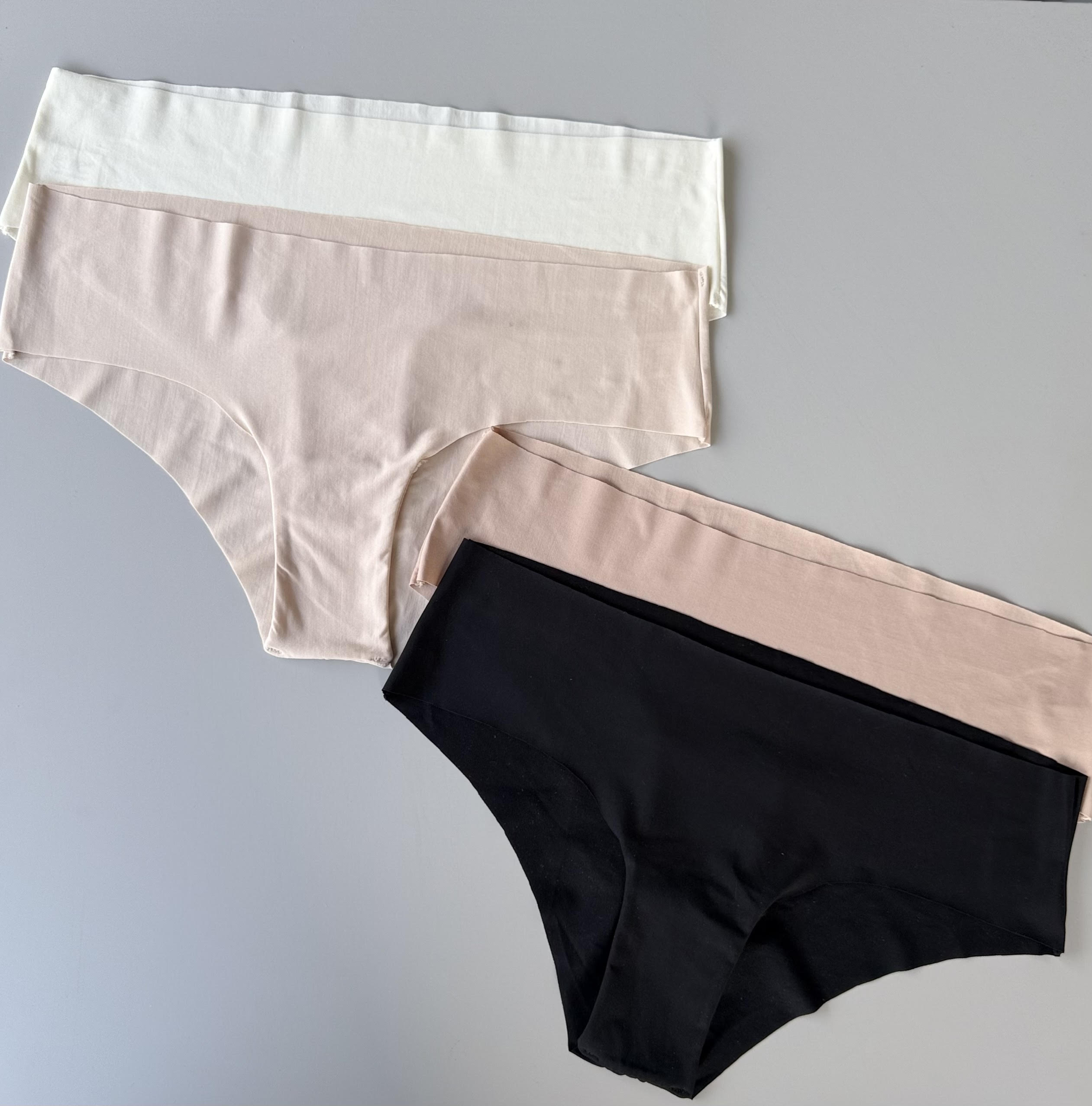 Set X 4 Panties Estilo Hipster Sin Costuras