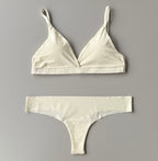 Set: Top Estilo Bra + Comfy Panty Estilo Tanga Sin Costuras